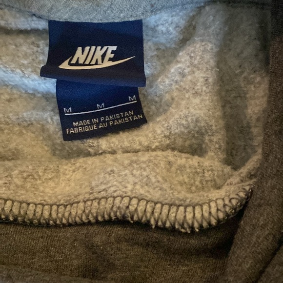 Ladies Nike Hoodie size M - Picture 4 of 5